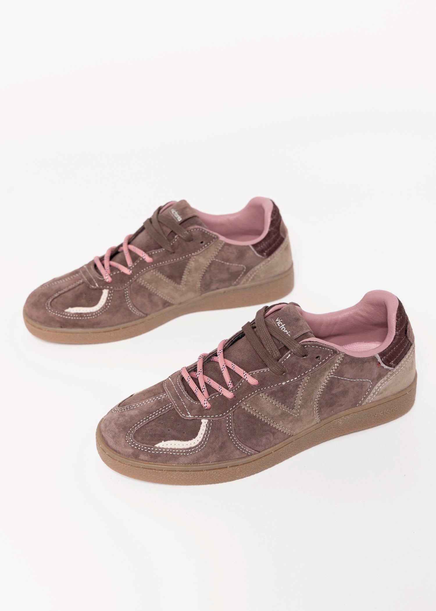 swatch_Brown Suede victoria londres double lace sneaker