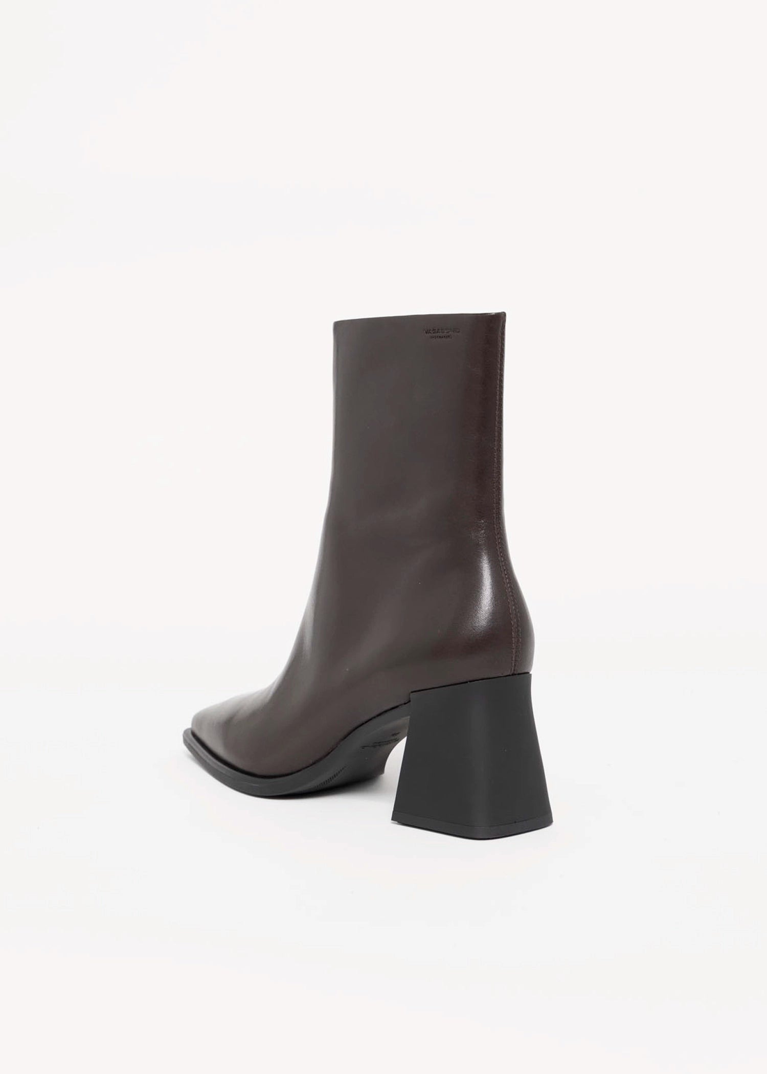 swatch_Brown Leather vagabond hedda ankle boot