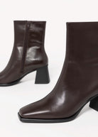 swatch_Brown Leather vagabond hedda ankle boot