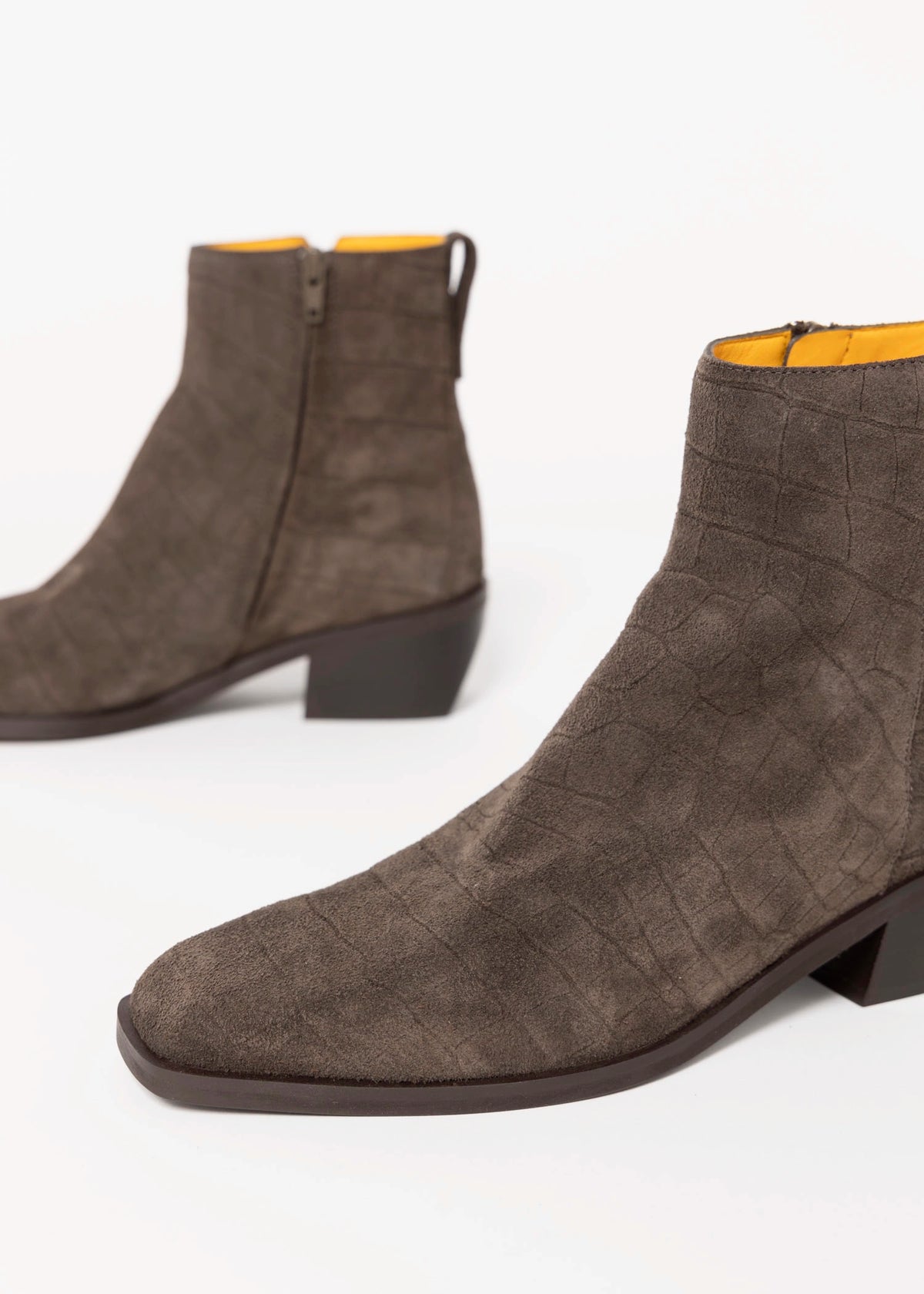 swatch_Cacao Suede mara bini ankle boot