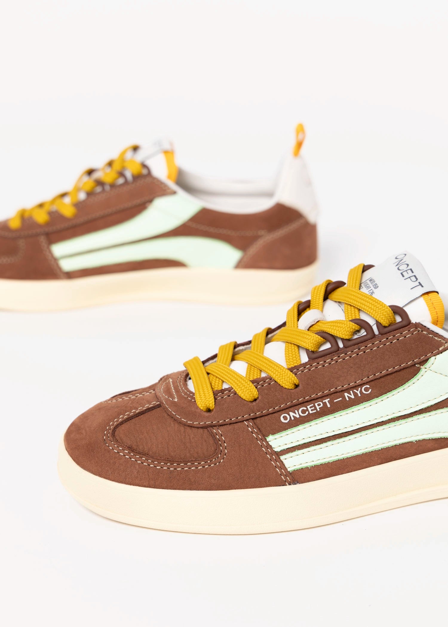 swatch_Mocha oncept fez sneaker