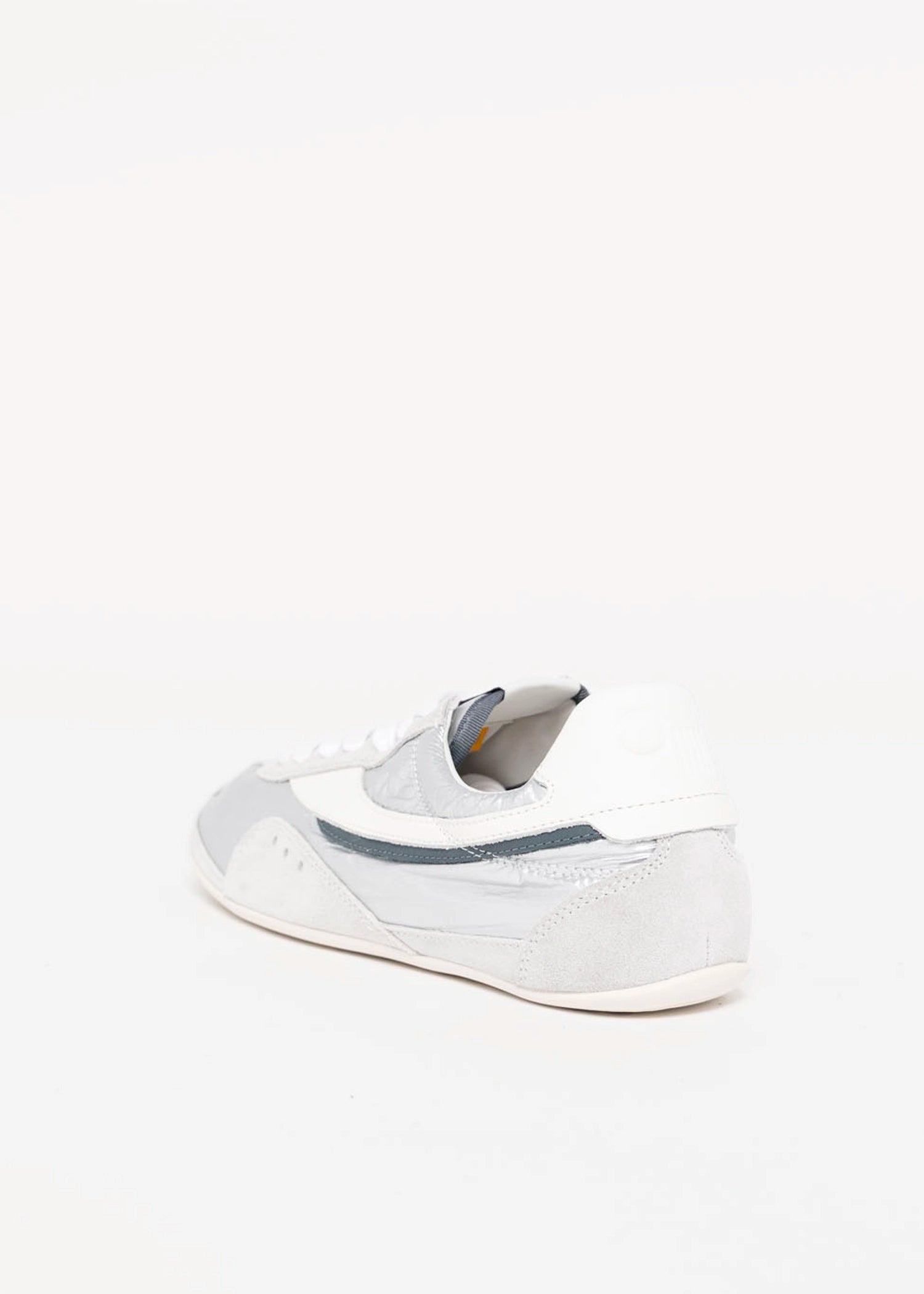 swatch_Platinum oncept essex sneaker