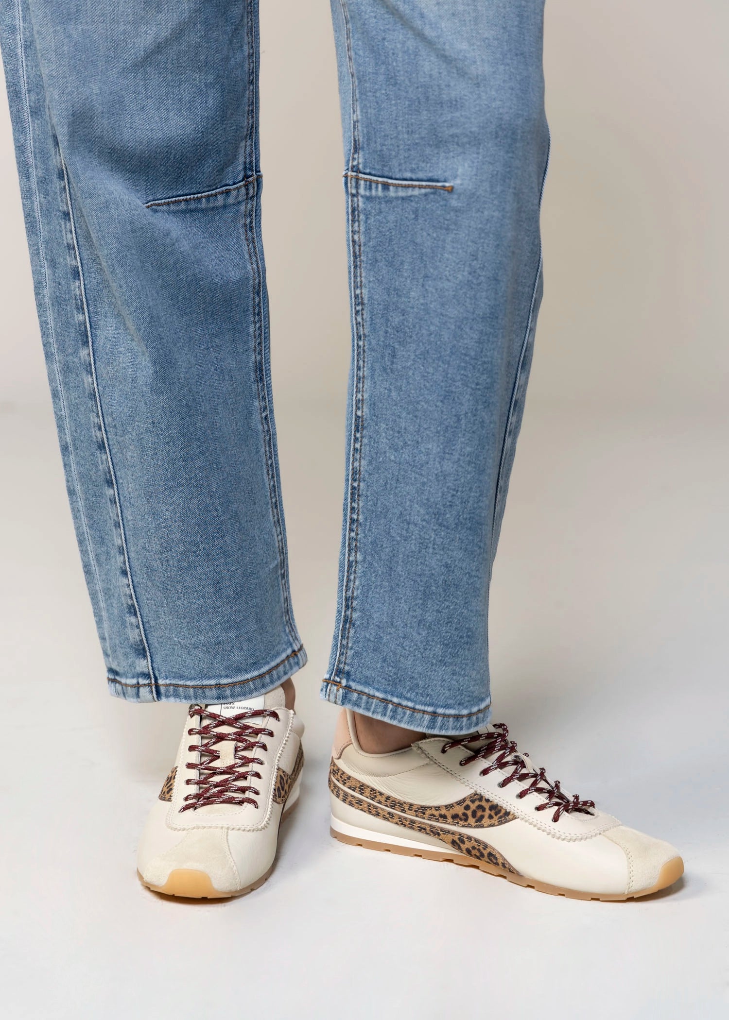 swatch_Snow Leopard oncept essex sneaker