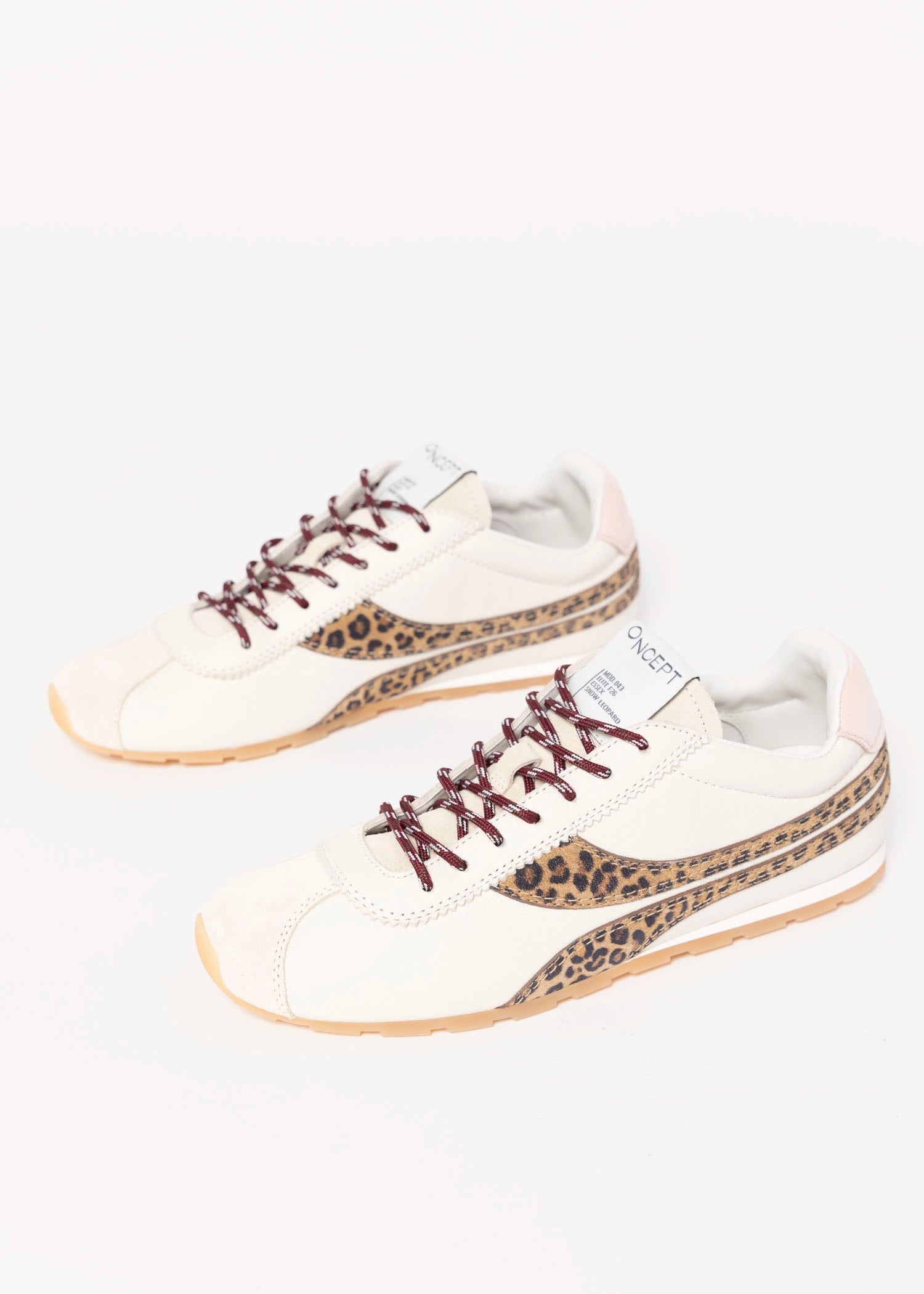 swatch_Snow Leopard oncept essex sneaker