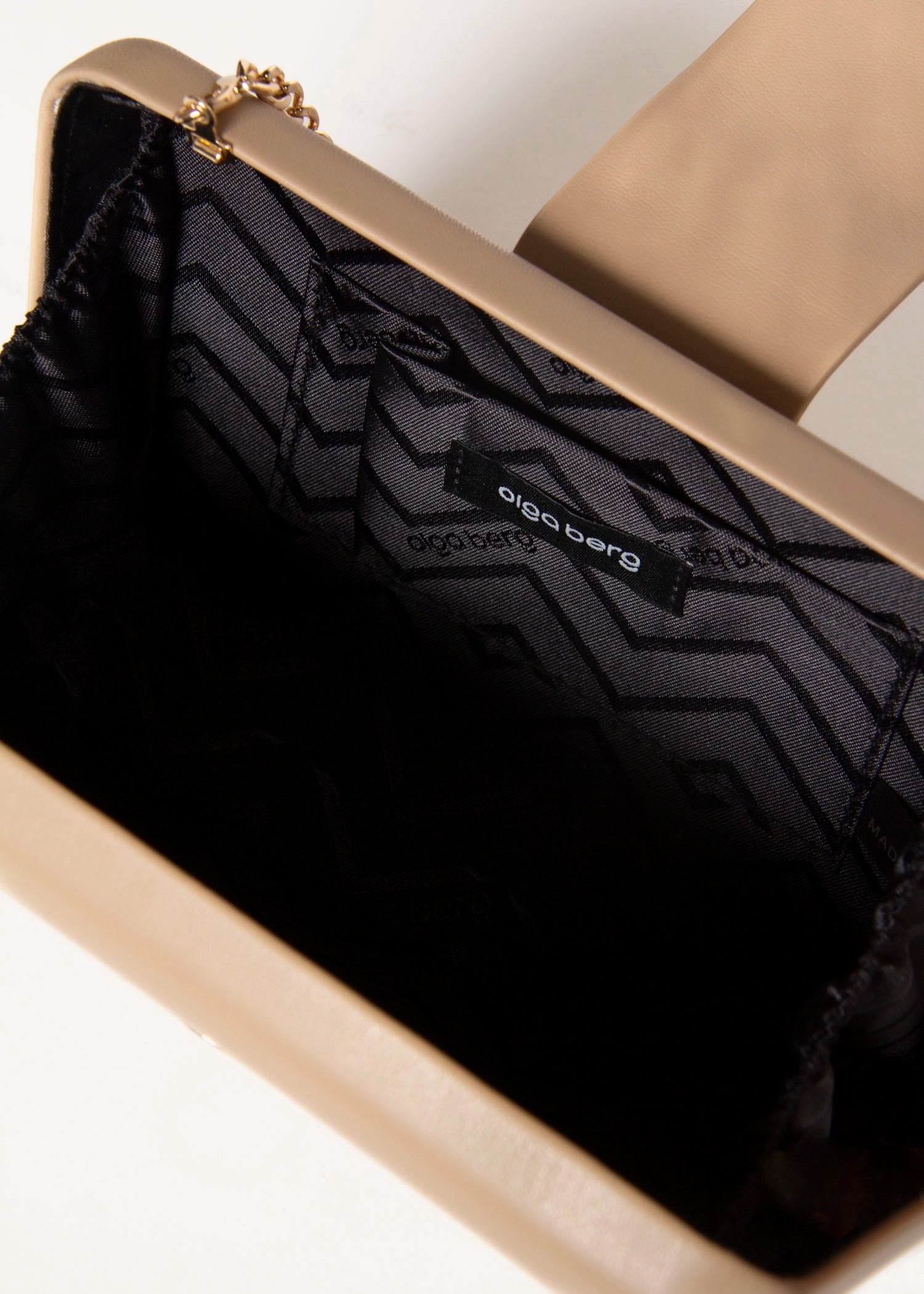 swatch_Natural eli deco clutch handbags