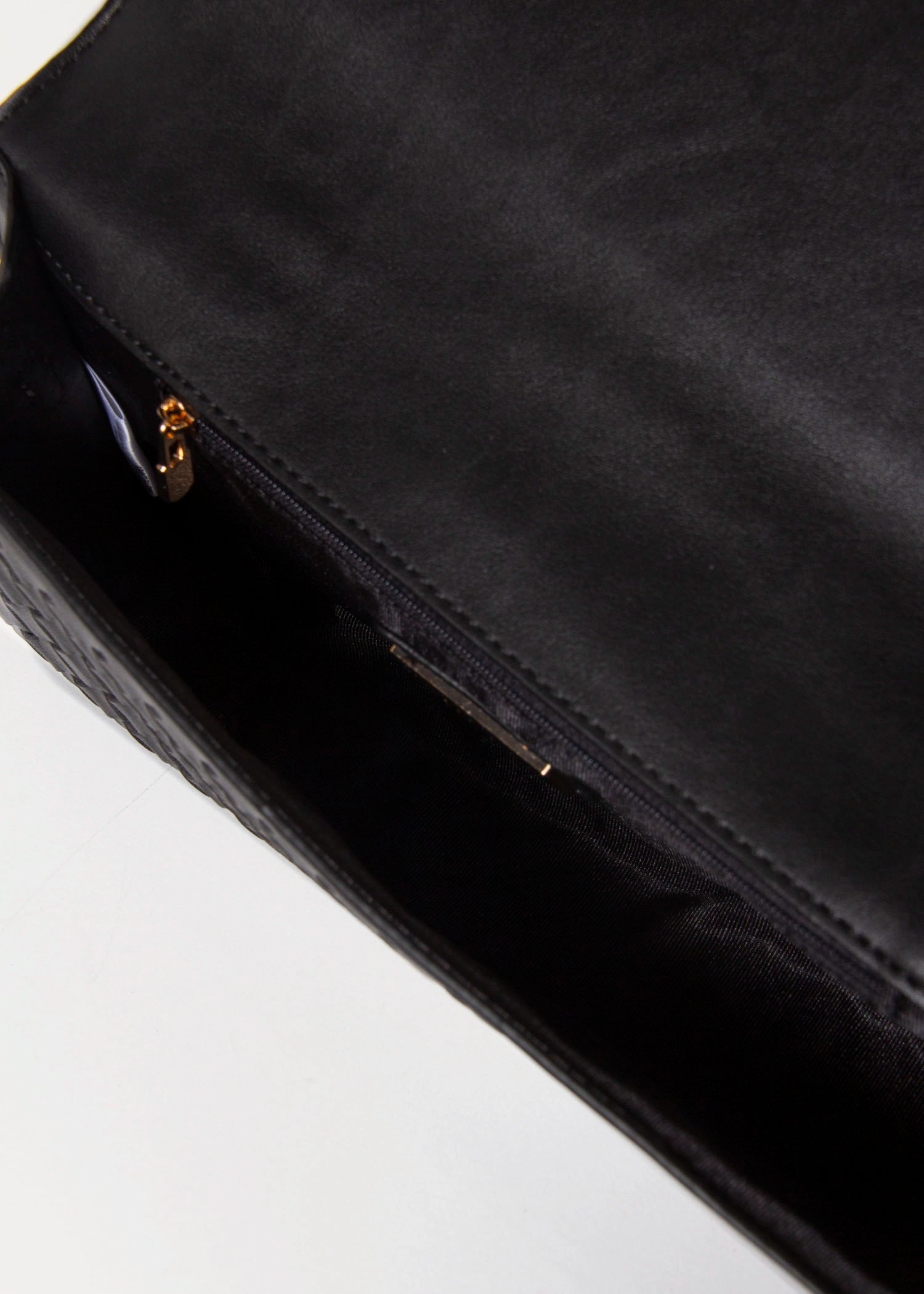 swatch_Black emerson woven bag