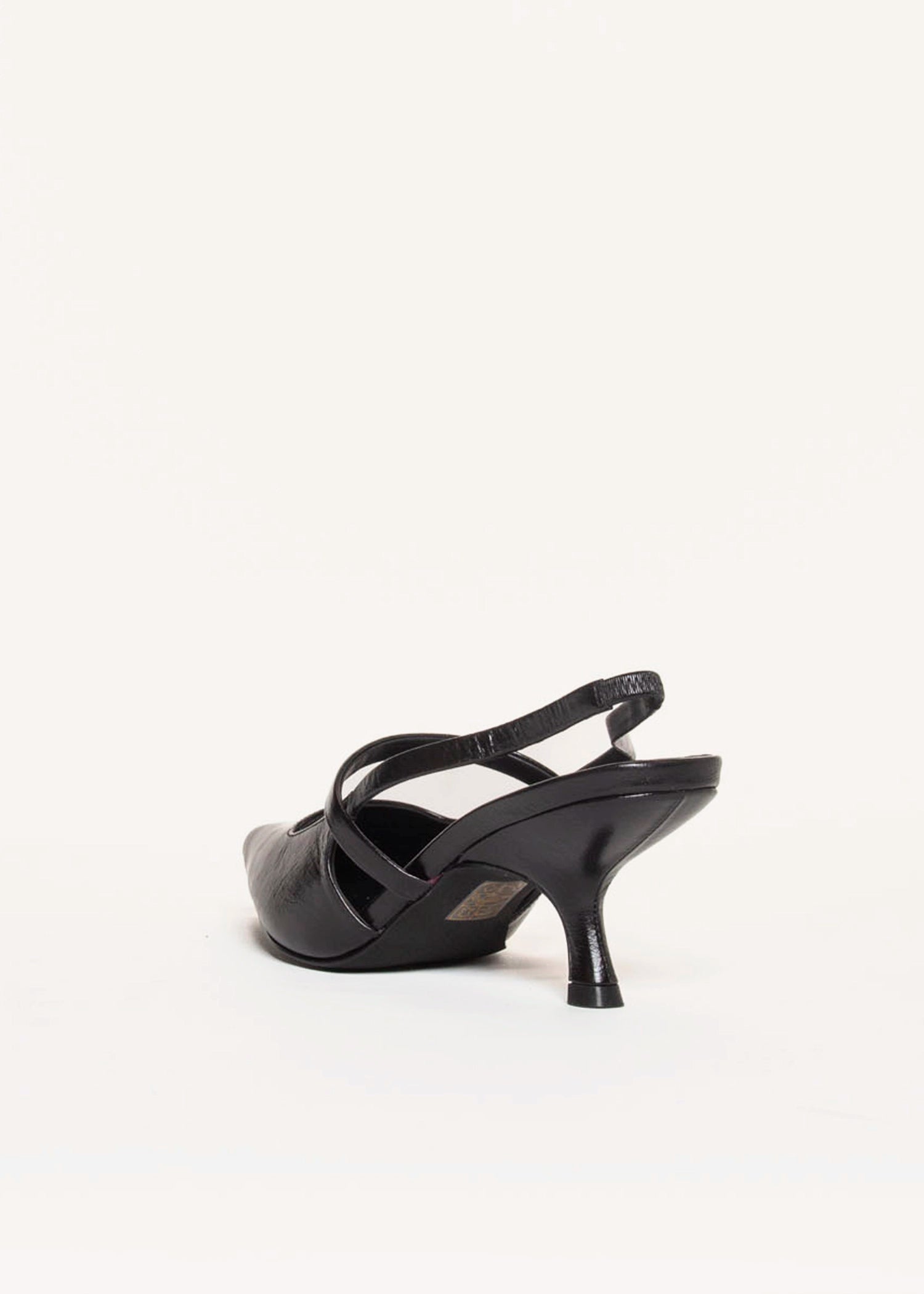 swatch_Black Leather tanya slingback pump jeffrey campbell