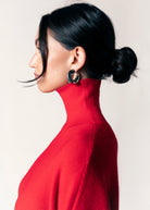 swatch_Silver wave chunky hoop earrings