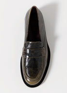 swatch_Olive Leather pomme d'or leather loafer