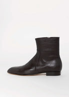 swatch_Coffee Leather pomme d'or zoe flat boot