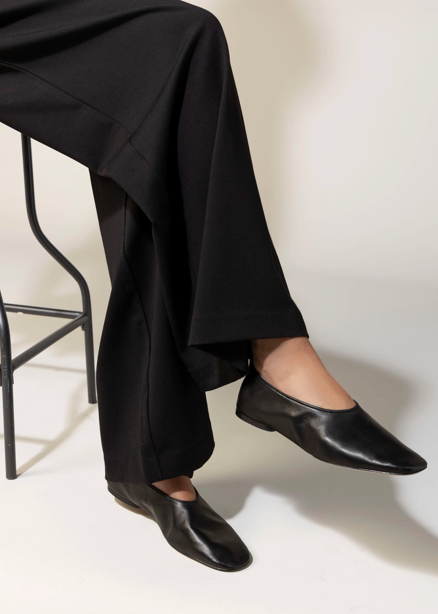 swatch_Black Leather schutz hadley flat shoe