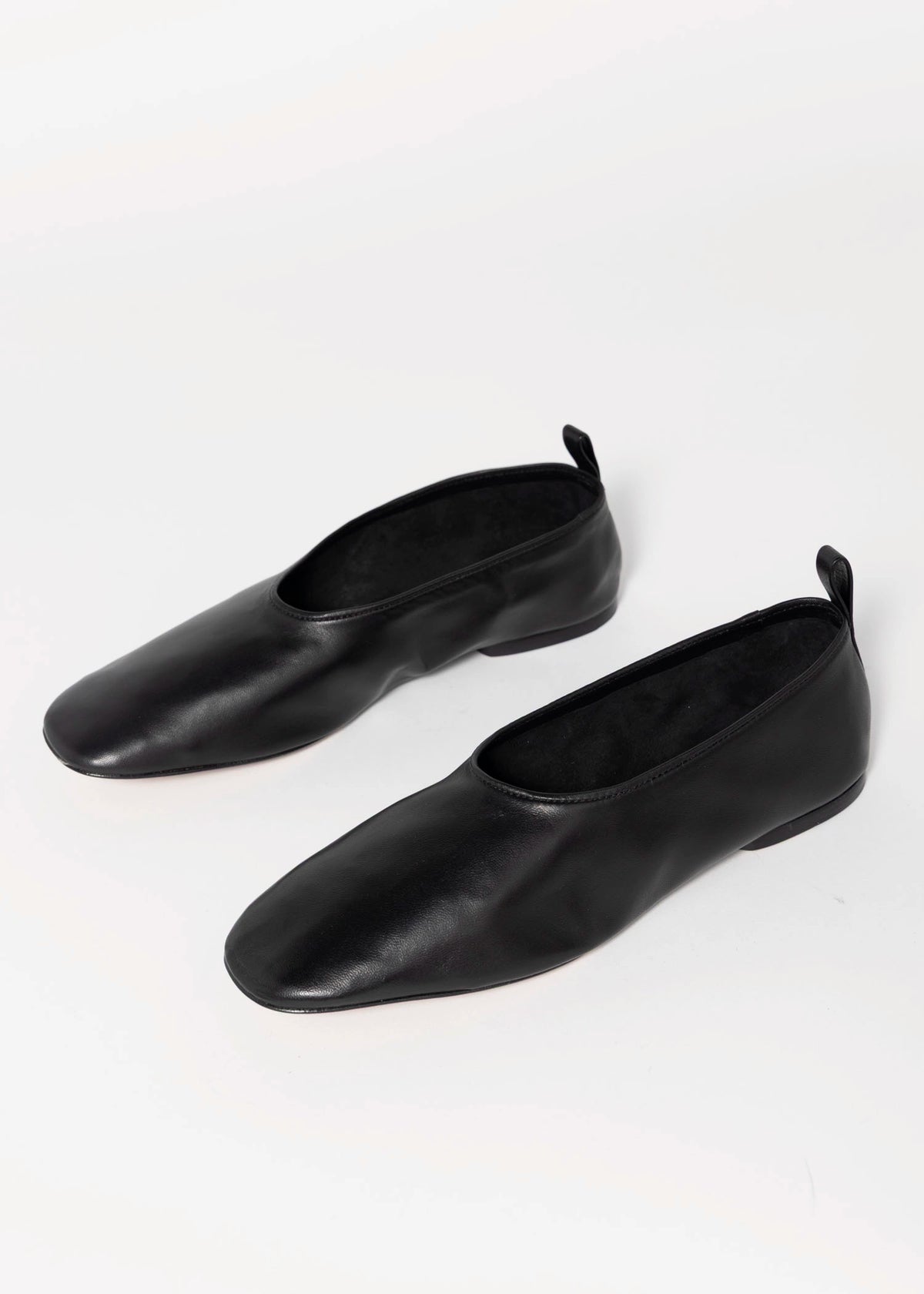 swatch_Black Leather schutz hadley flat shoe
