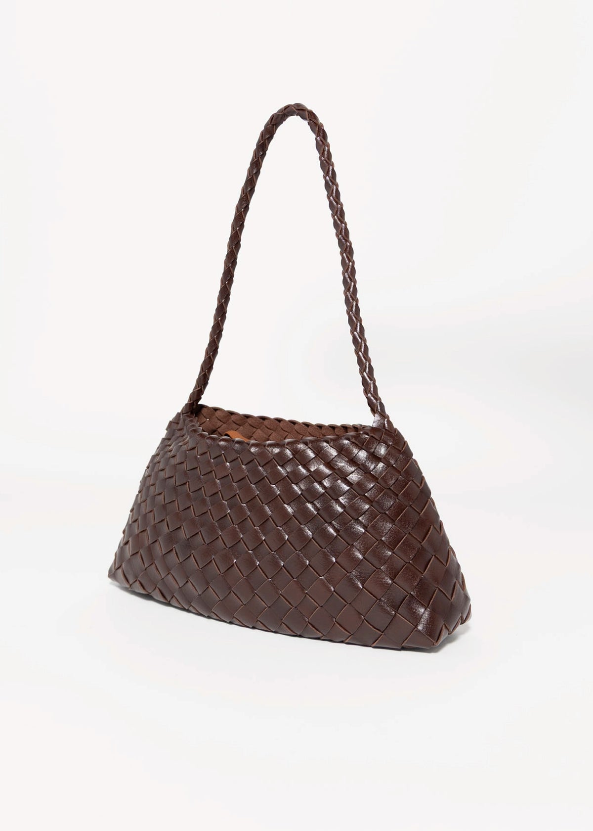 swatch_Chocolate sasha woven shoulder bag