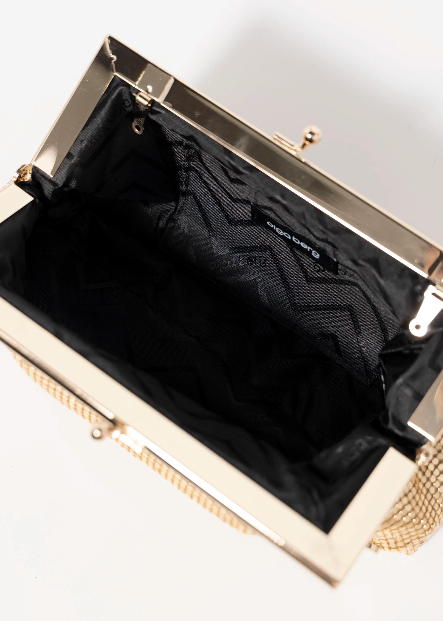 swatch_Gold olga berg zara mesh frame clutch
