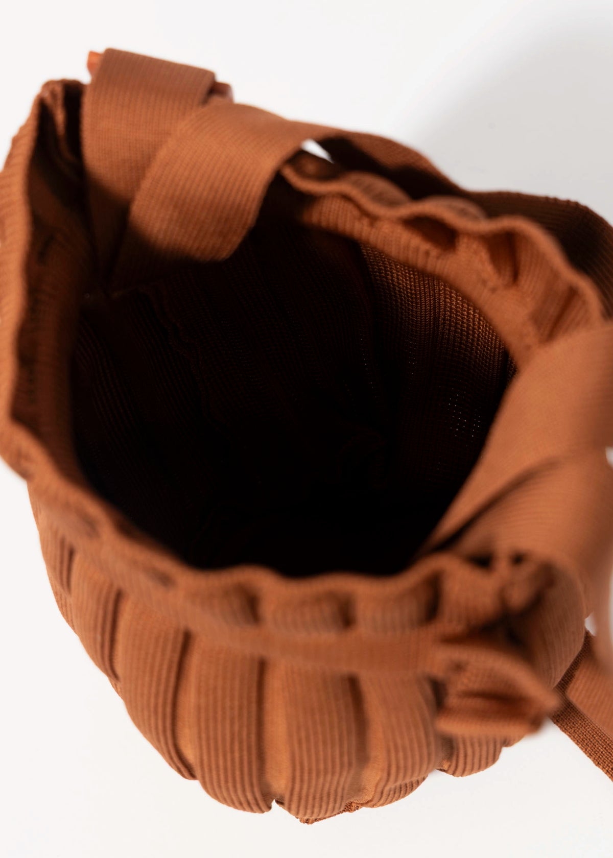 swatch_Camel pleated fabric bucket bag
