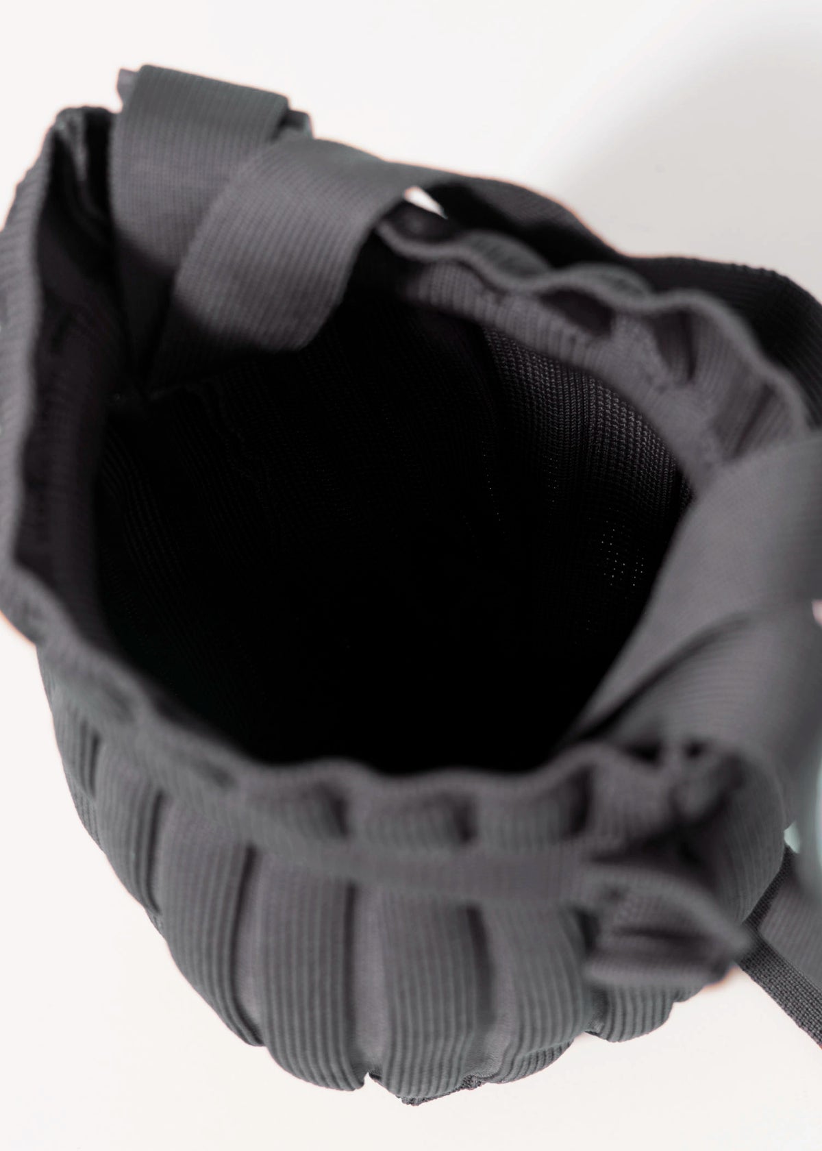 swatch_Grey pleated fabric bucket bag