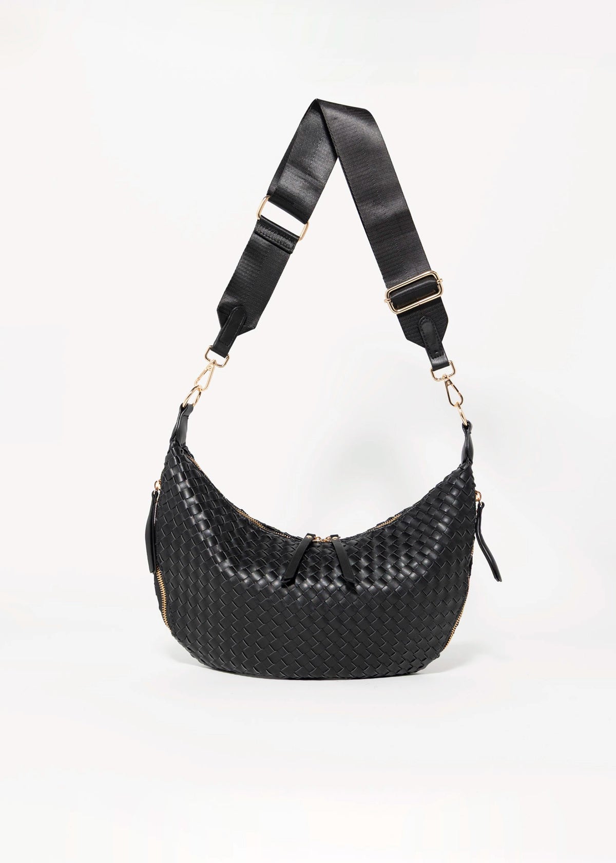 swatch_Jet haute shore rowe woven crossbody bag