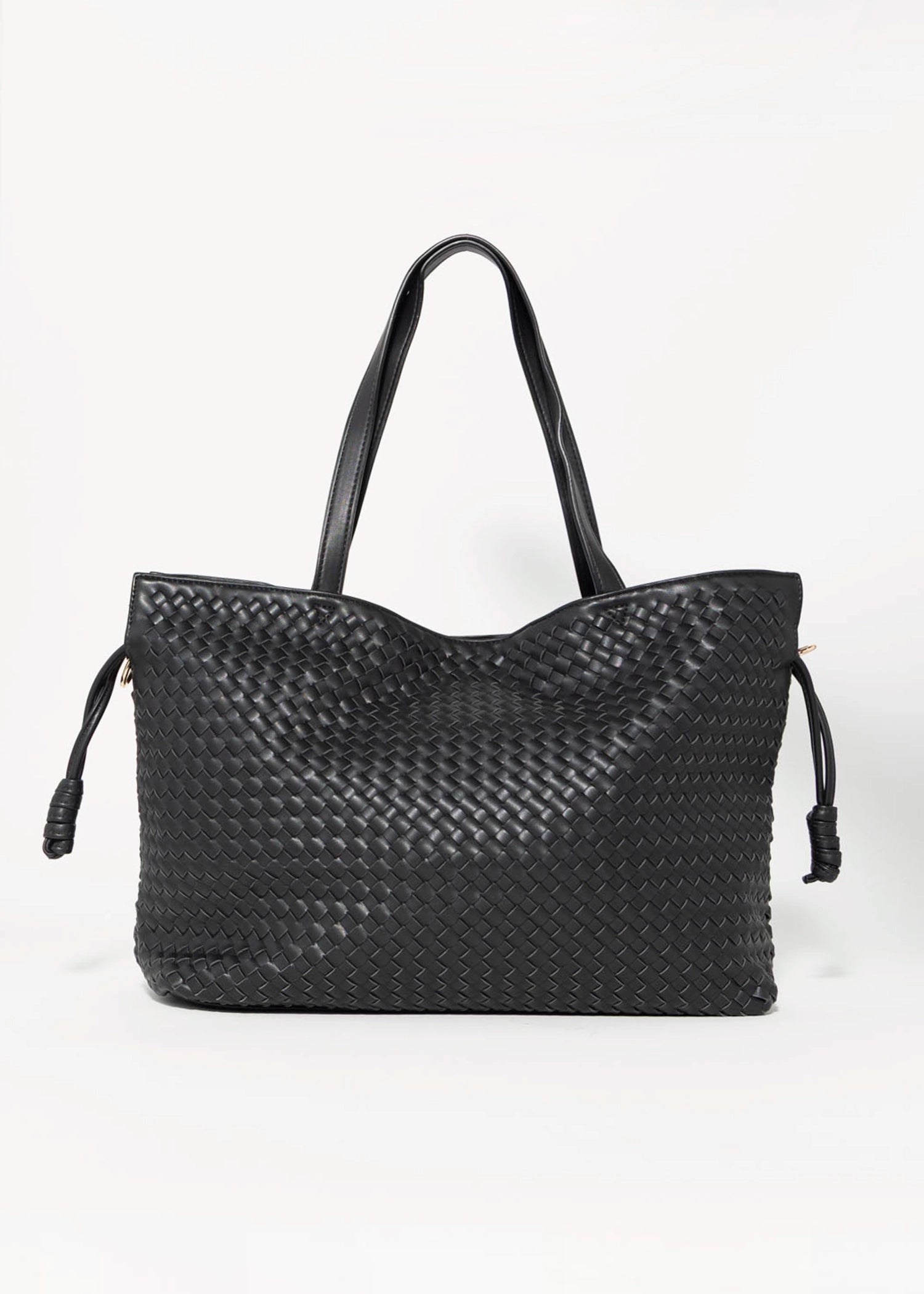 swatch_Jet haute shore reese woven tote