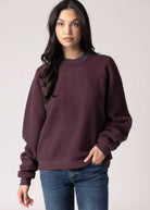 swatch_Cherry perfect white tee ziggy oversized sweatshirt