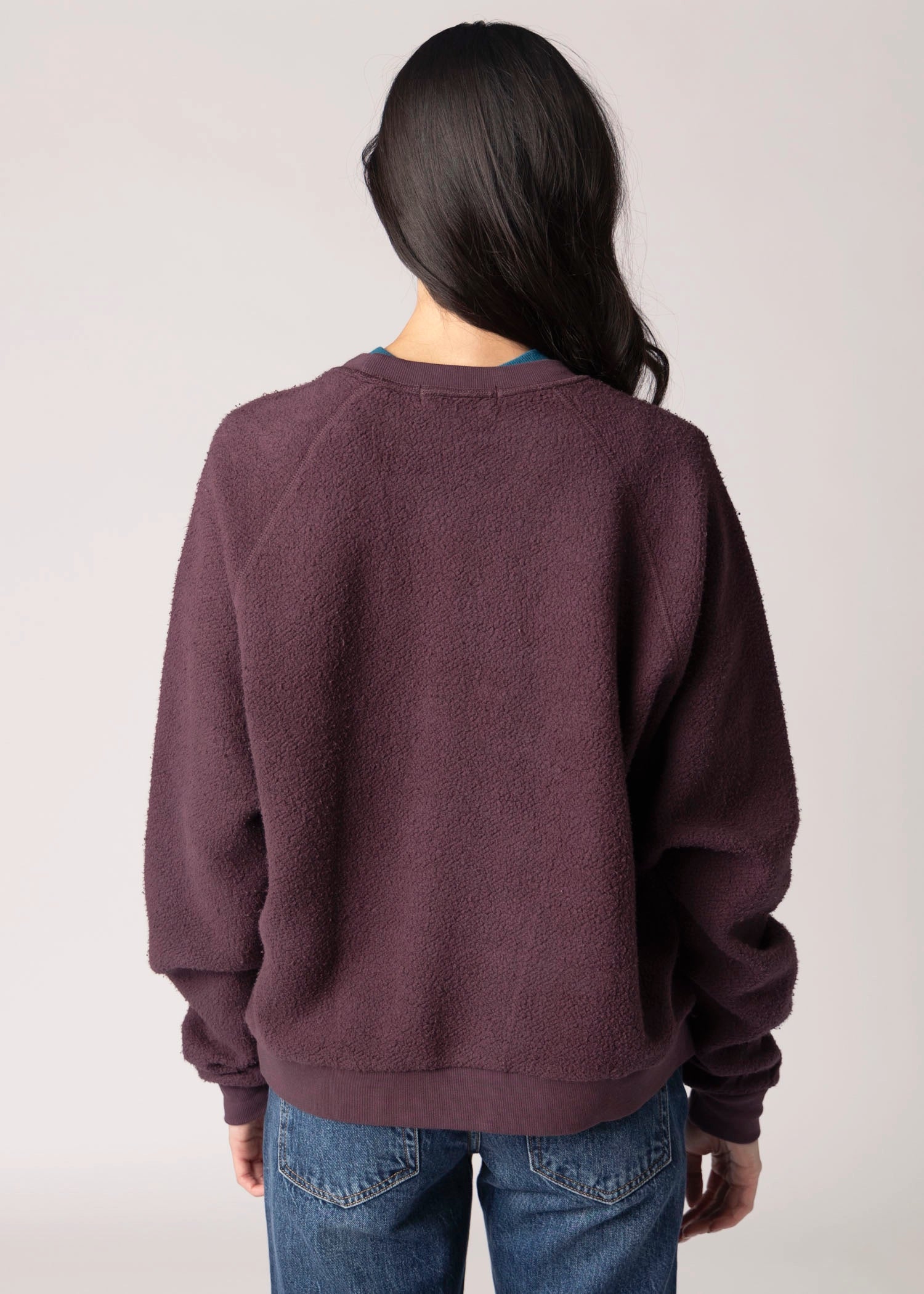swatch_Cherry perfect white tee ziggy oversized sweatshirt