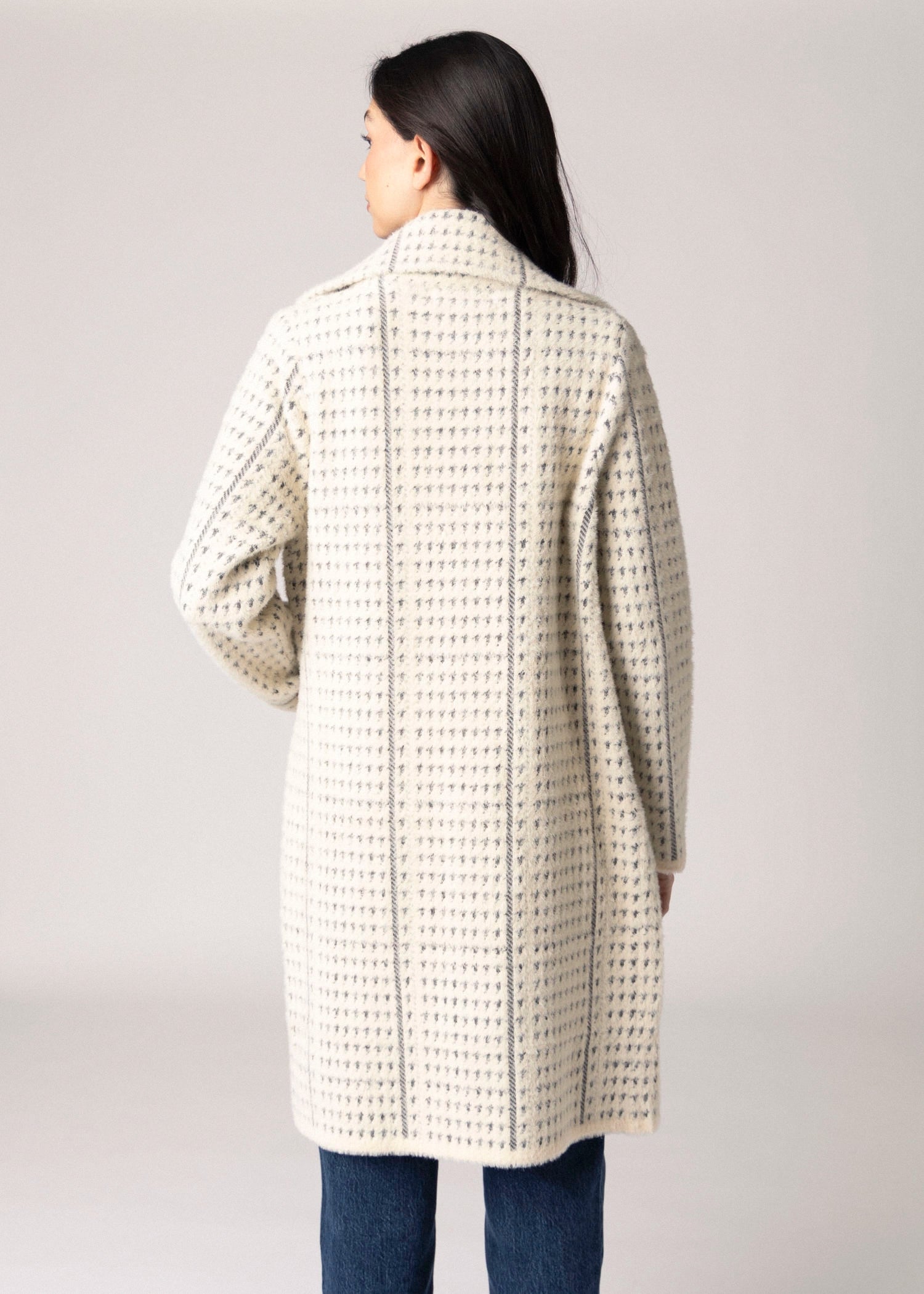 swatch_Ivory/Slate sage the label marceau houndstooth coat