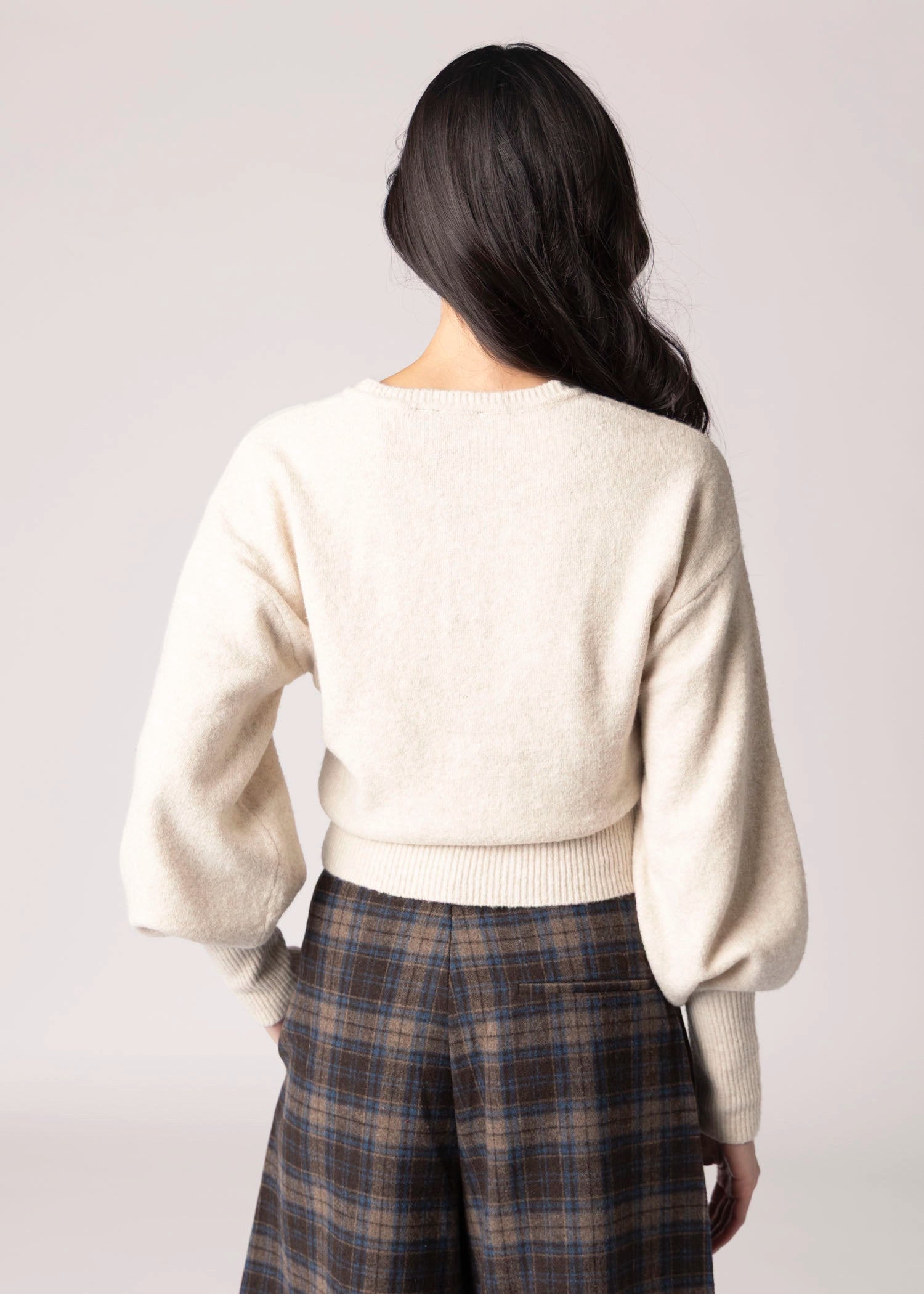 swatch_Oatmeal rd style formica henley sweater