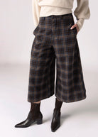 swatch_Blue/Brown plaid wide leg cropped pant