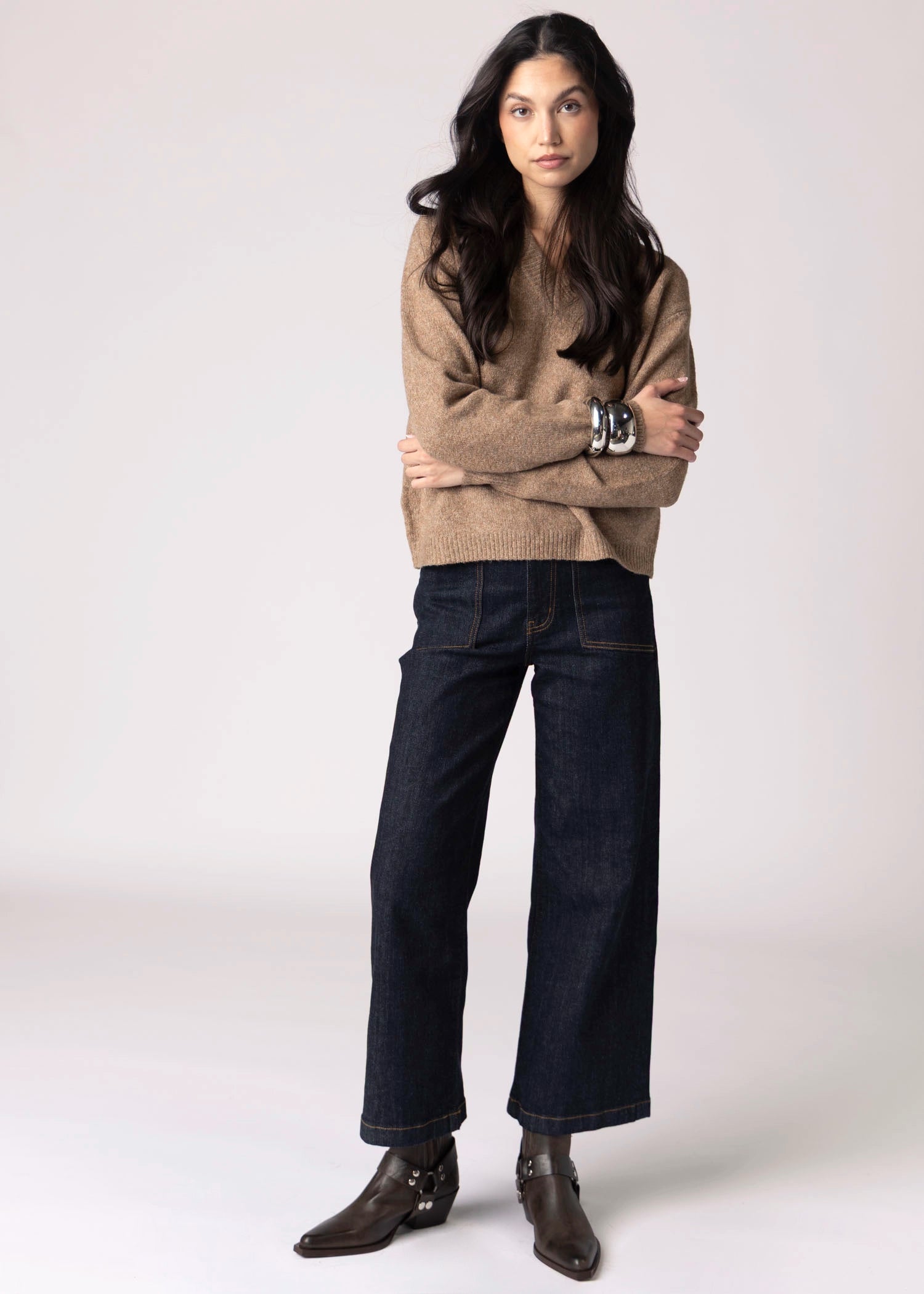 swatch_Camel john and jenn charlie v-neck sweater