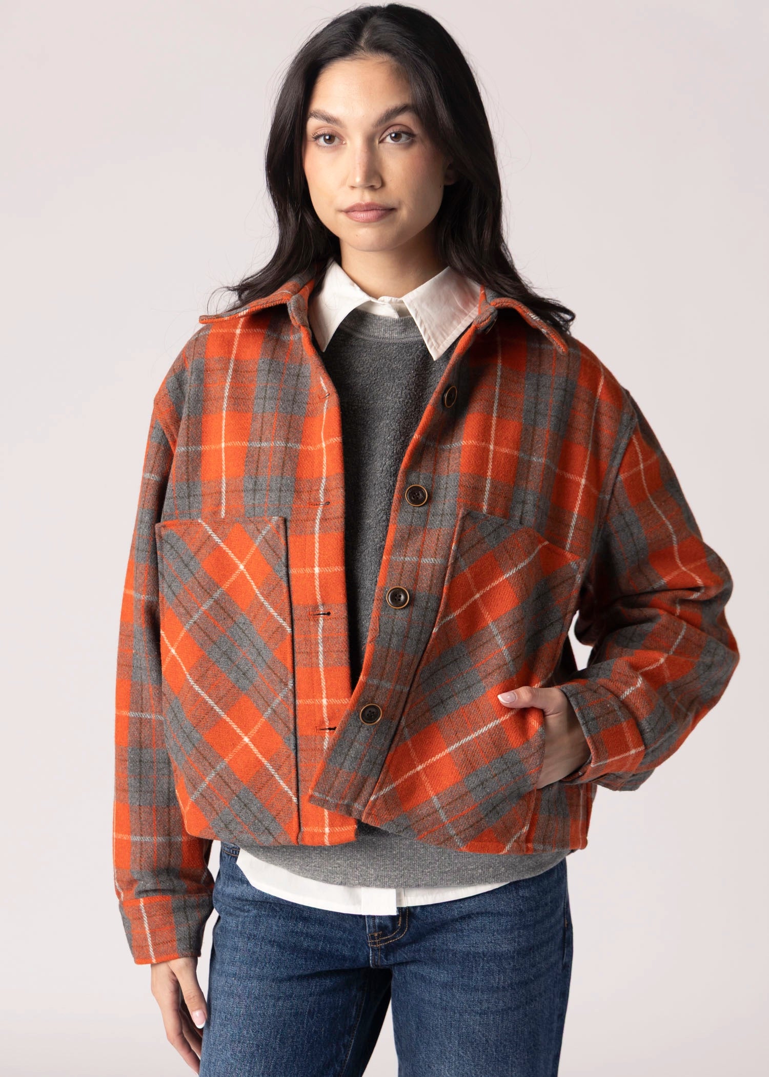 swatch_Orange plaid jacket