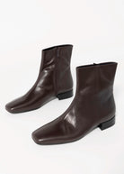 swatch_Chocolate Leather vagabond mona ankle boot