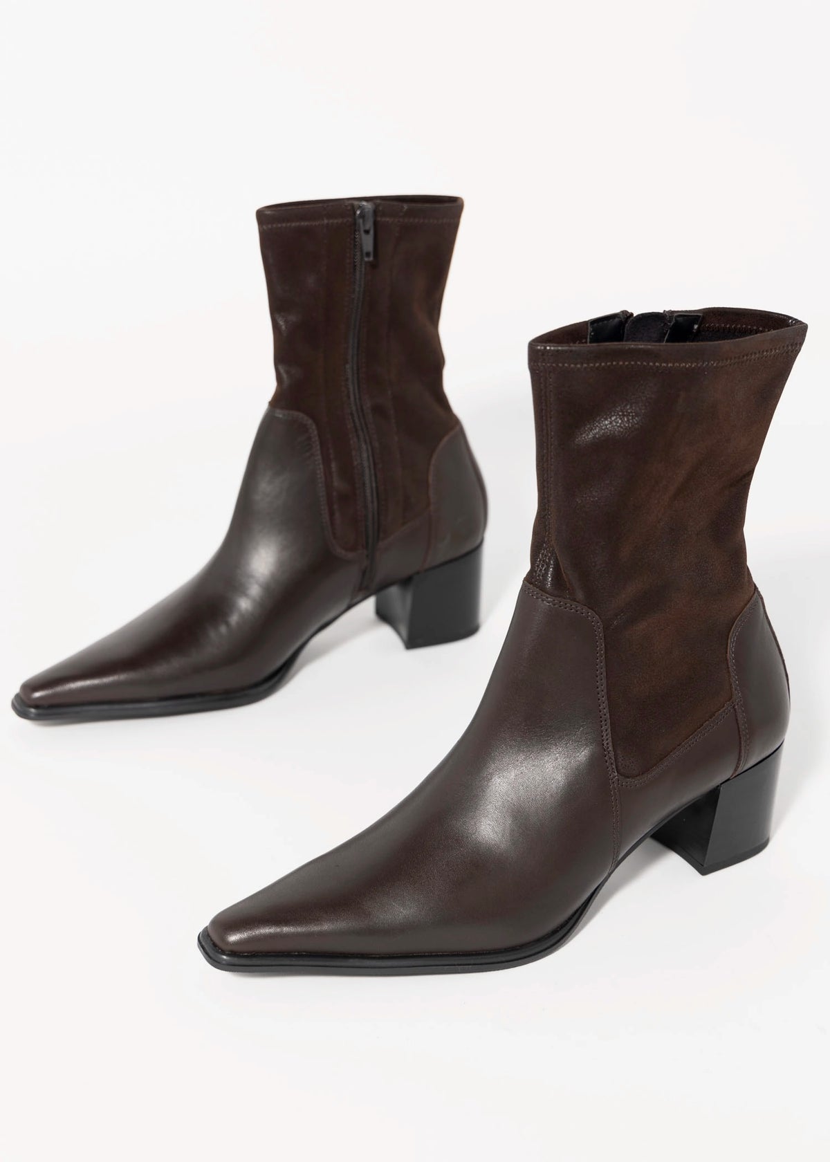 swatch_Chocolate Leather vagabond giselle pointed toe ankle boot