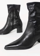 swatch_Black Leather vagabond giselle pointed toe ankle boot