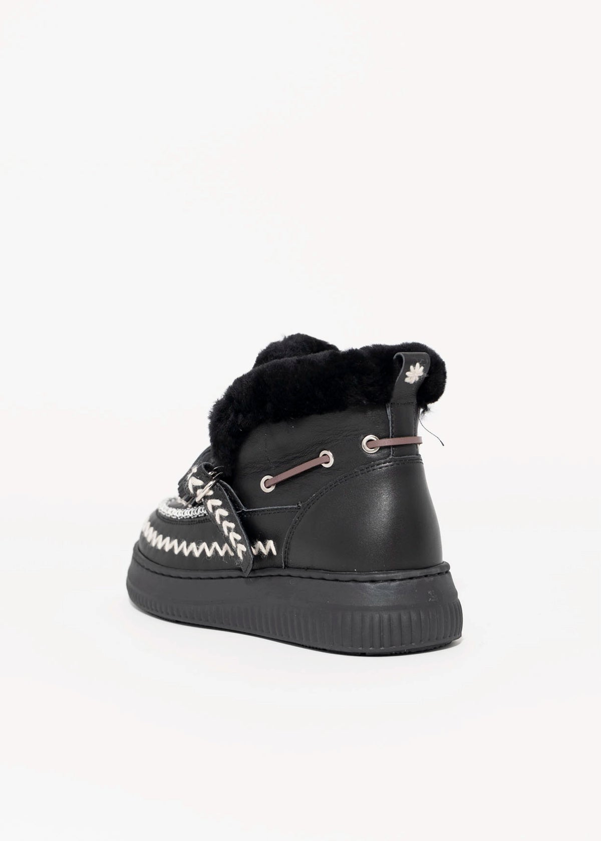swatch_Black Leather nanku l'idea shearling lined booties