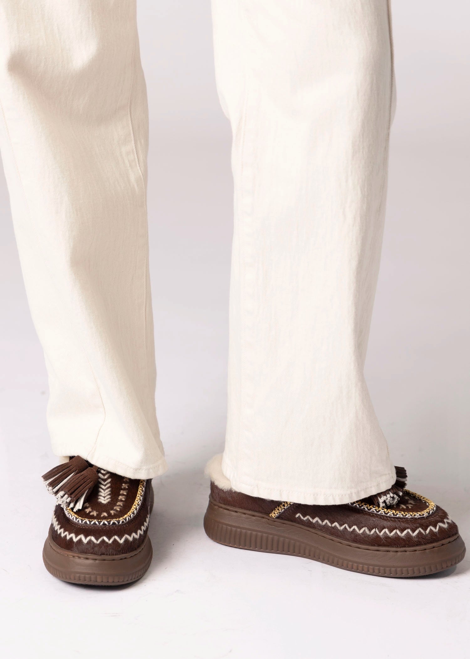 swatch_Coffee Haircalf nanku l'idea shearling lined mule