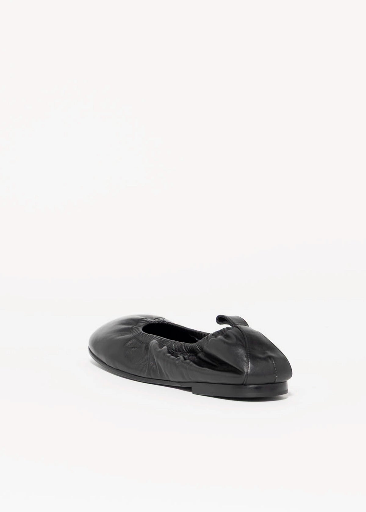 swatch_Black Leather ruched flat