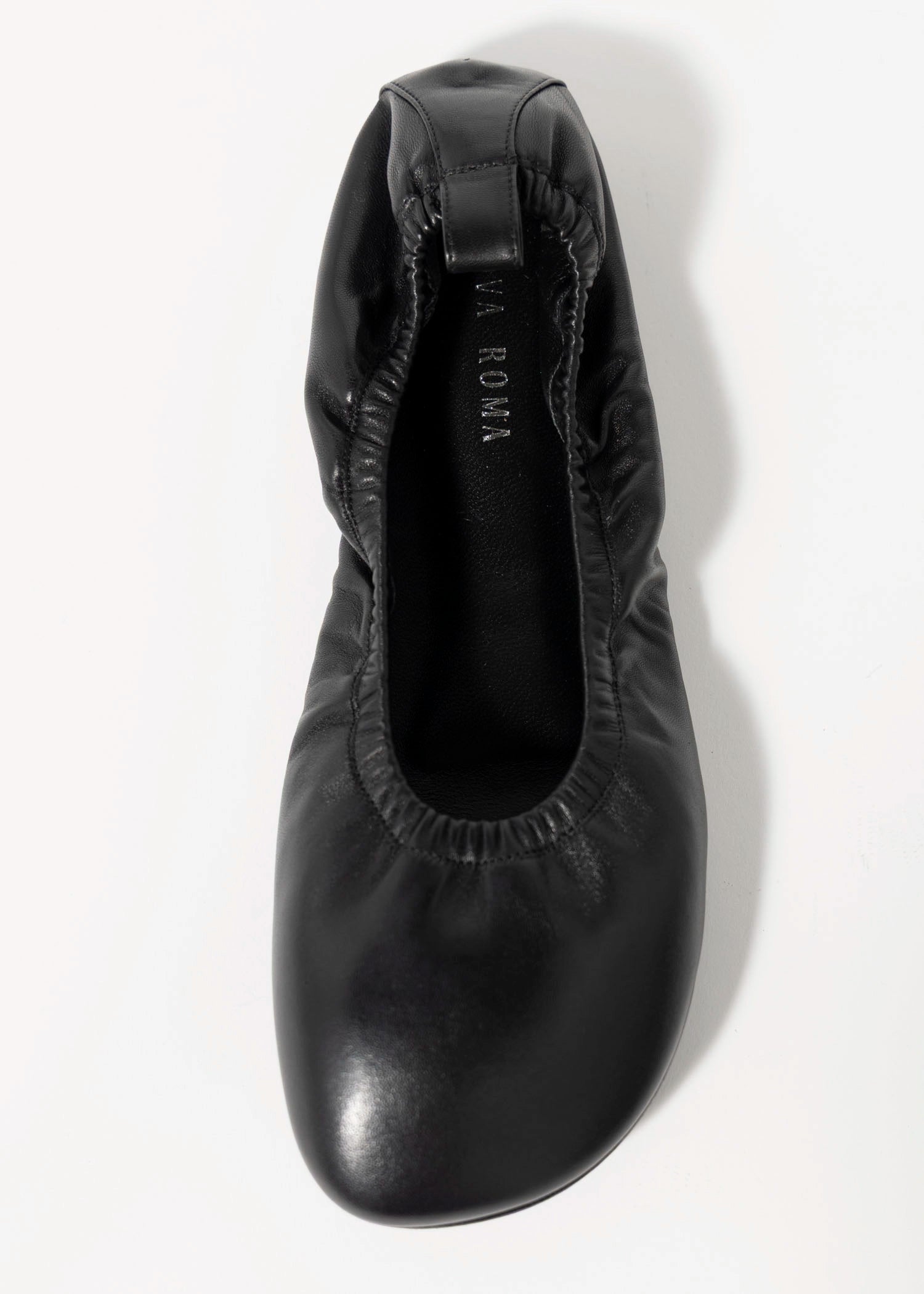 swatch_Black Leather ruched flat