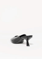 swatch_Black Eel nova roma pointed toe kitten heel
