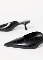 swatch_Black Eel nova roma pointed toe kitten heel
