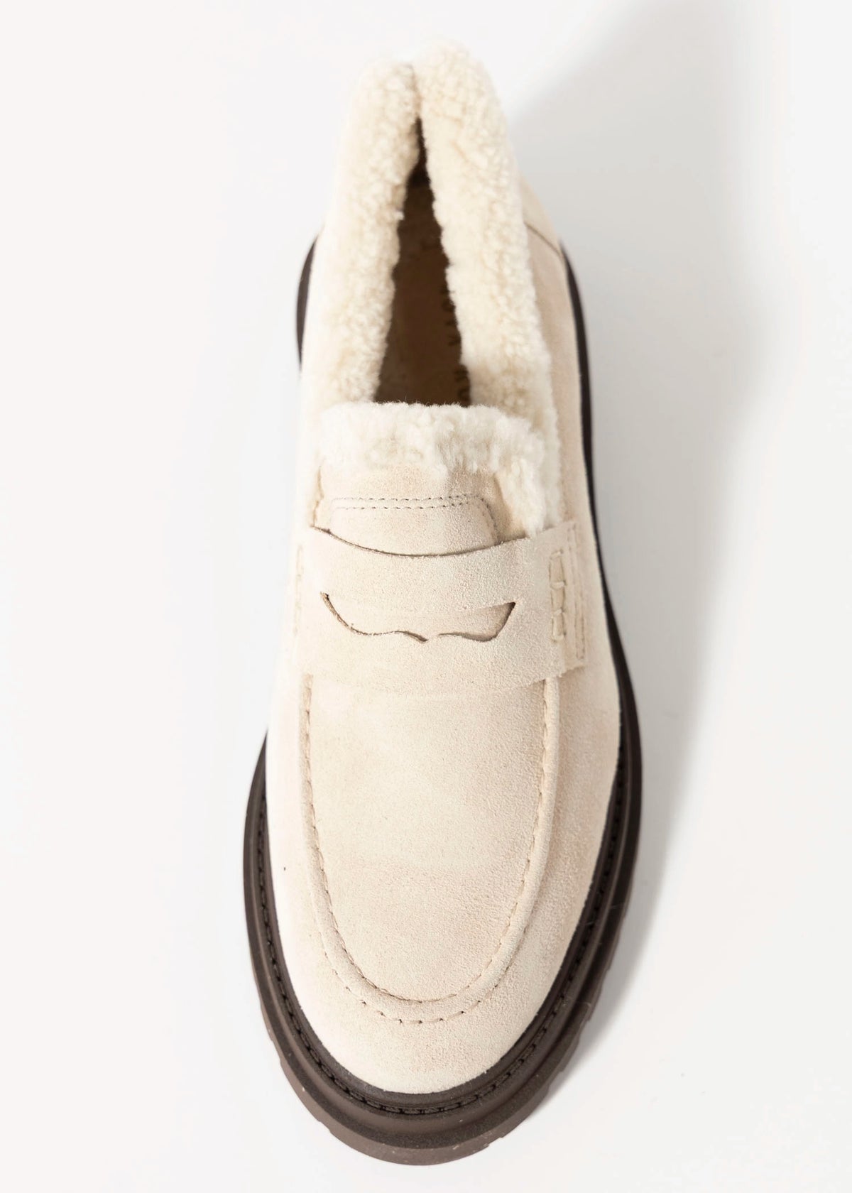 swatch_Beige Suede nova roma shearling lined lug sole loafer