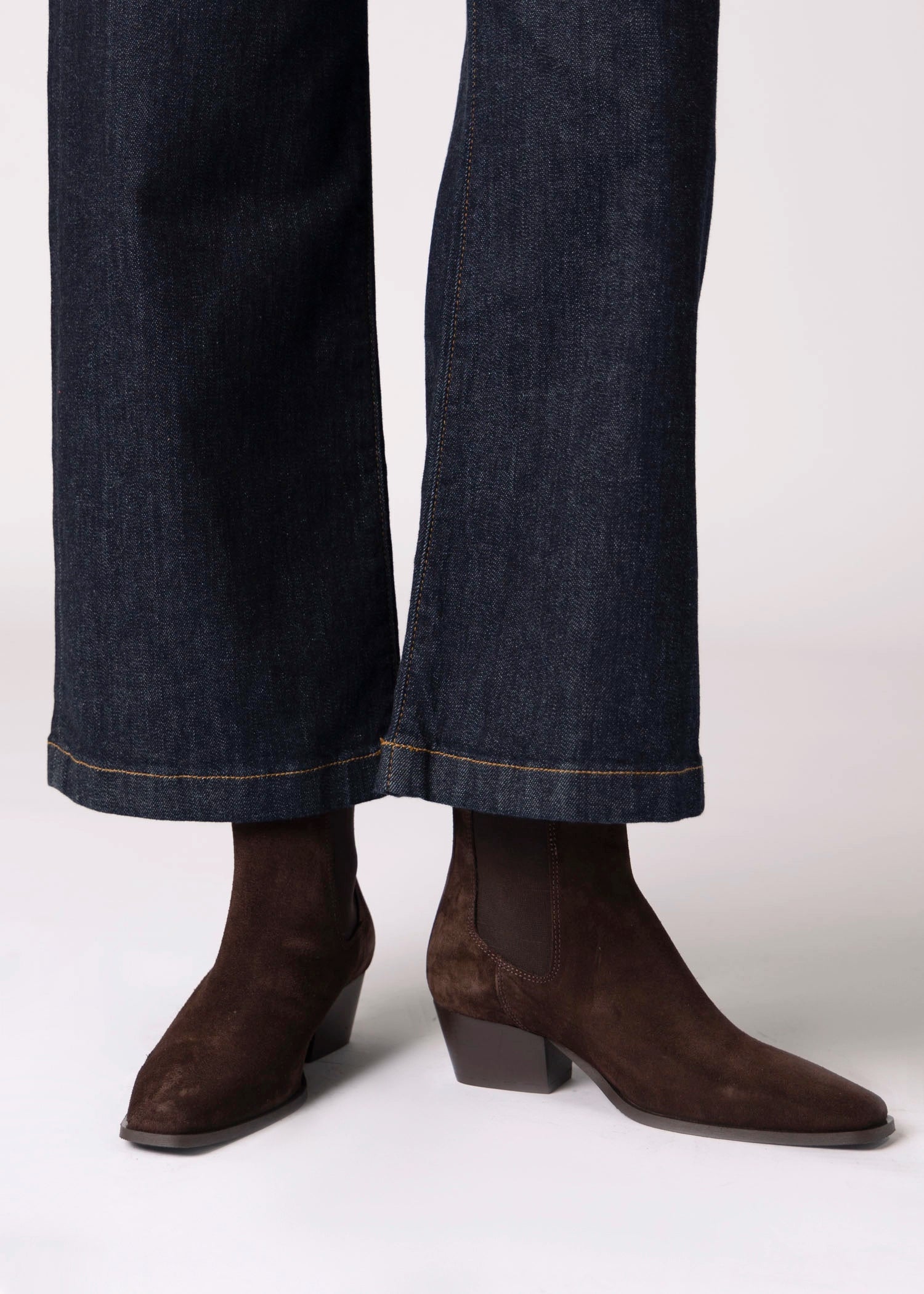 swatch_Brown Suede nova roma western leather chelsea boot