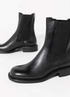 swatch_Black Leather nova roma leather chelsea boot