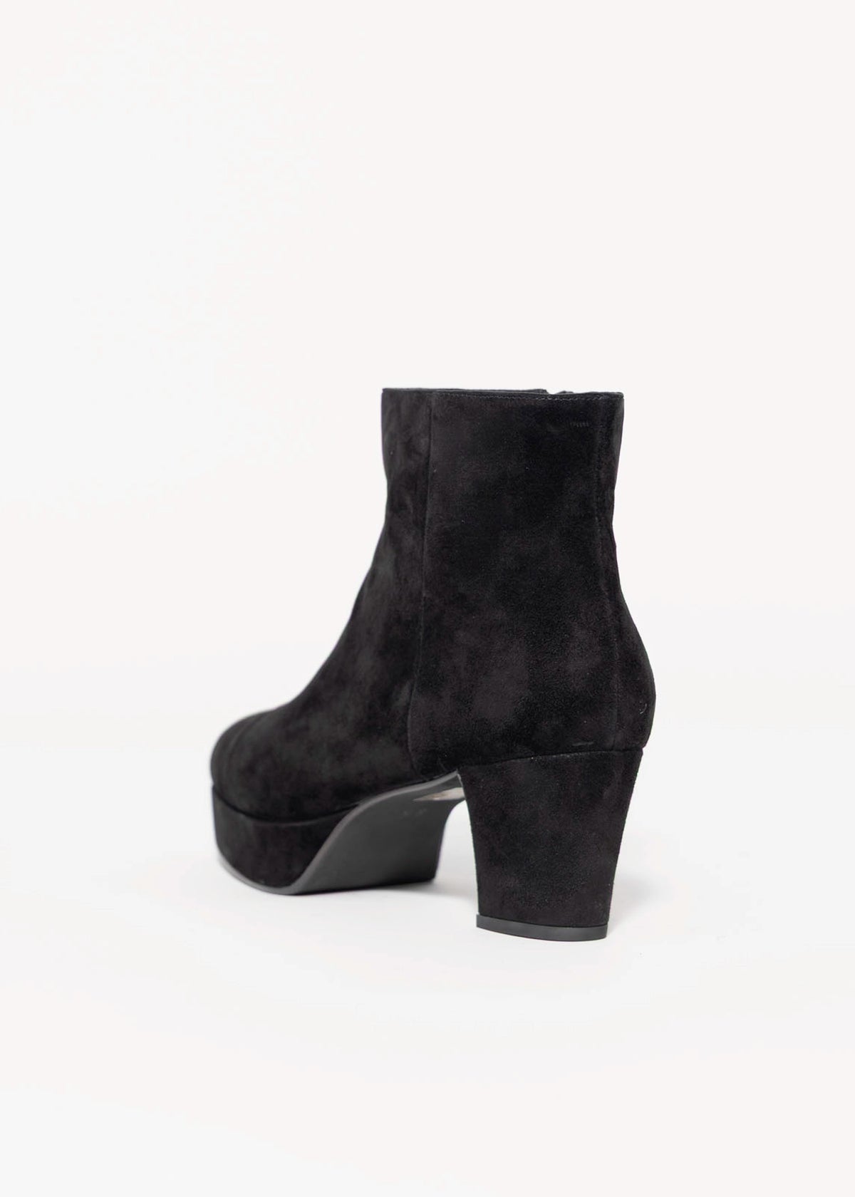swatch_Black Suede jeffrey campbell livre platform boots