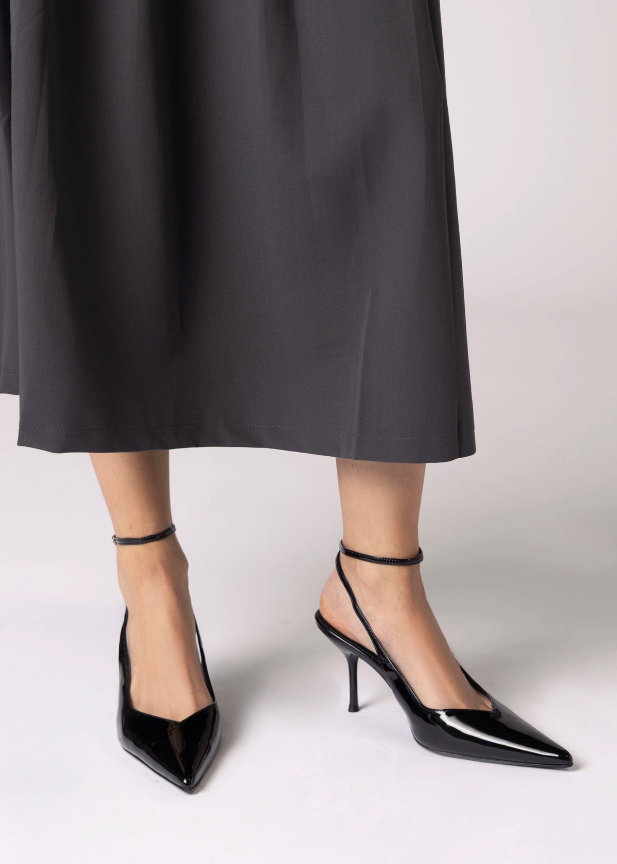 swatch_Black Patent jeffrey campbell executive pump