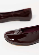 swatch_Wine Patent steve madden calico tabi flat