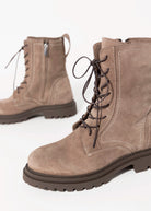 swatch_Taupe Suede bibi lou kael combat boot