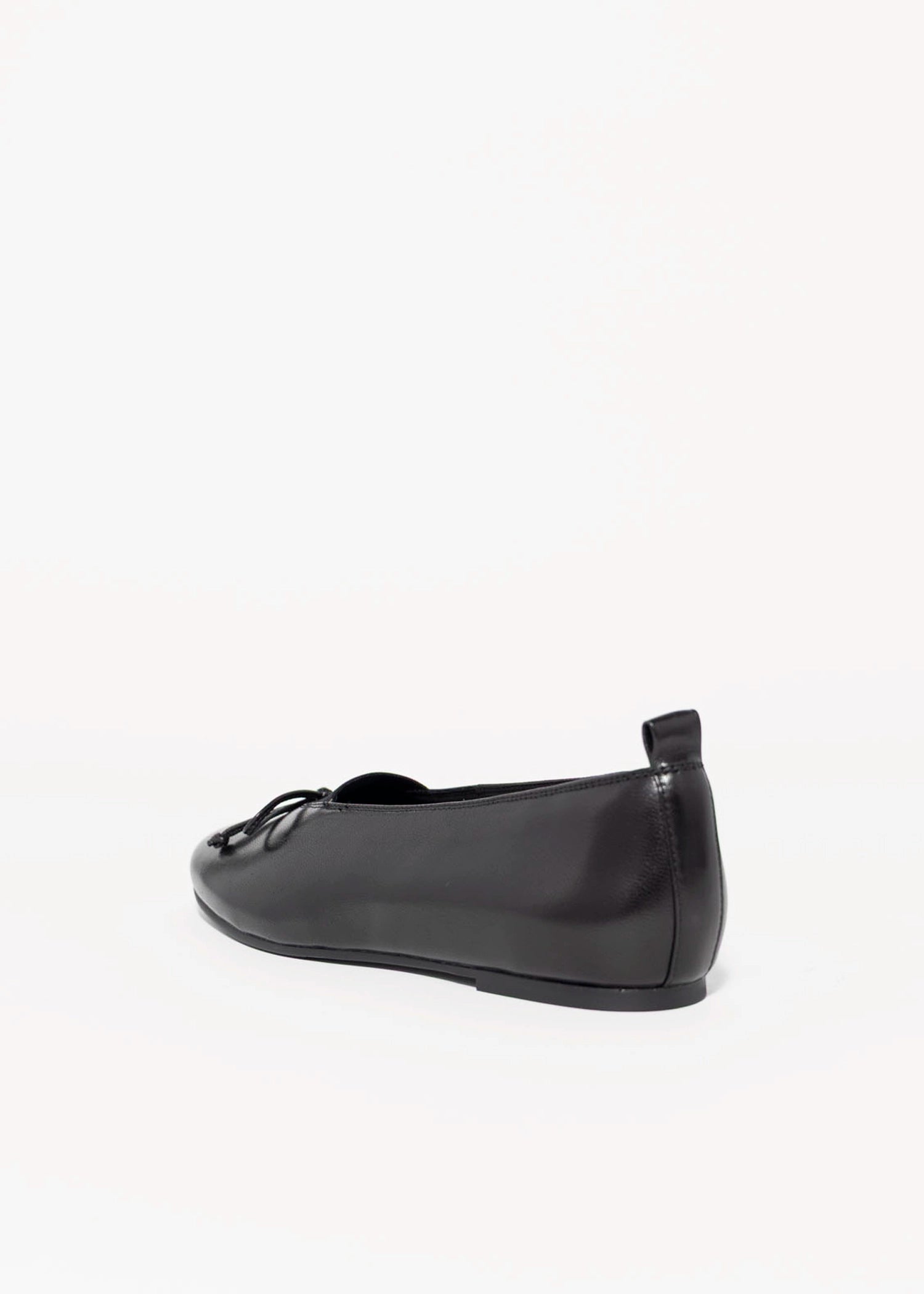 swatch_Black Leather vaneli tabbie ballet flat