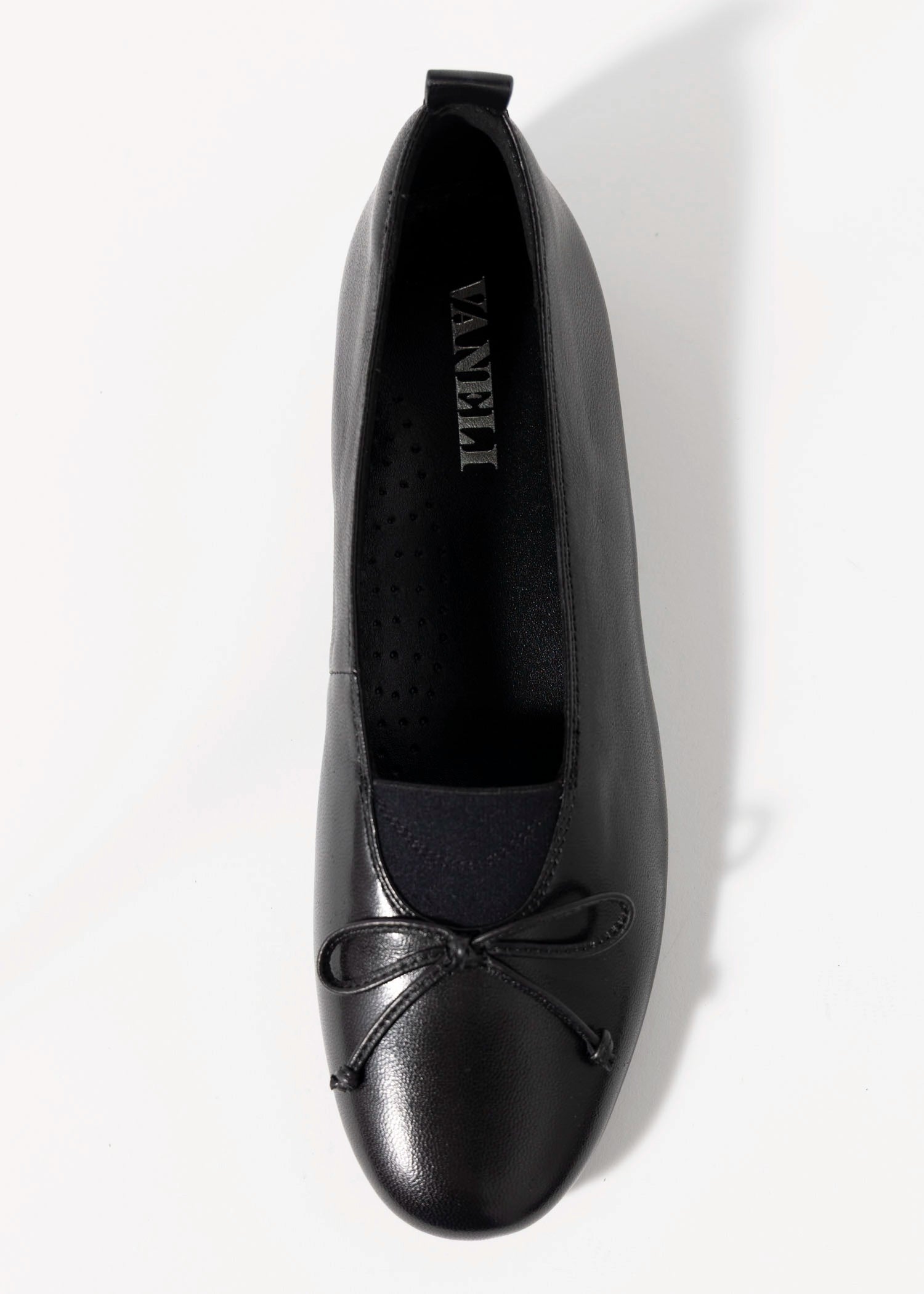 swatch_Black Leather vaneli tabbie ballet flat