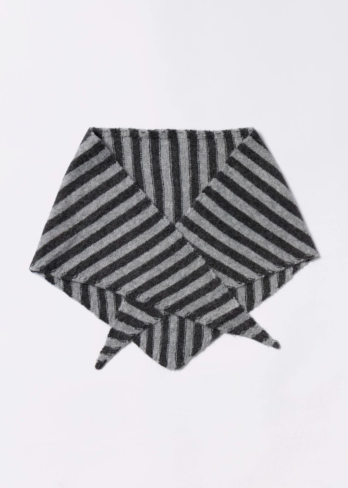 swatch_Grey striped triangle scarf