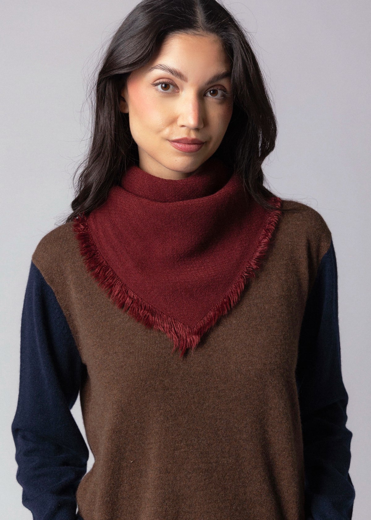 swatch_Burgundy lighweight square scarf