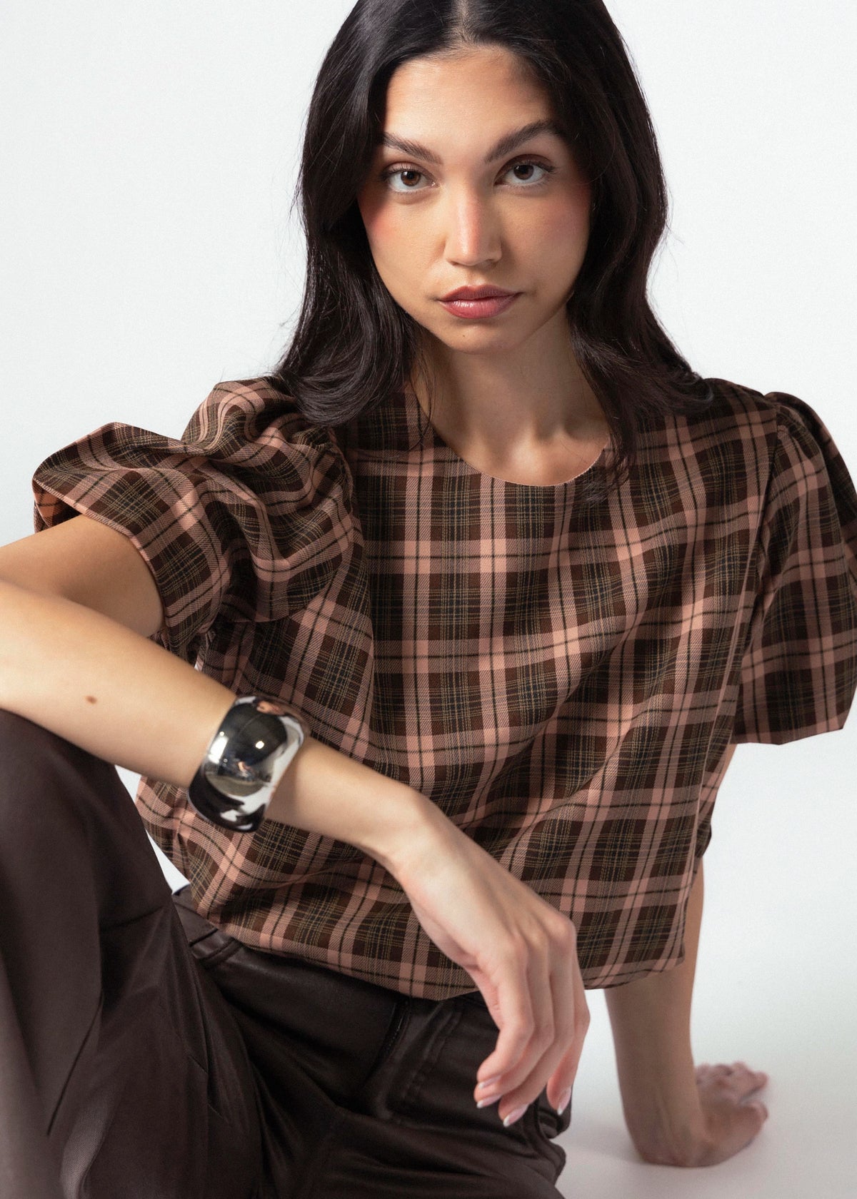swatch_Brown Multi fore plaid blouse